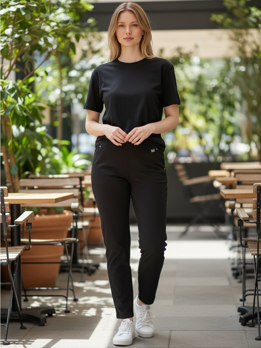 Rafaella Black Cropped Slim Ankle Pants